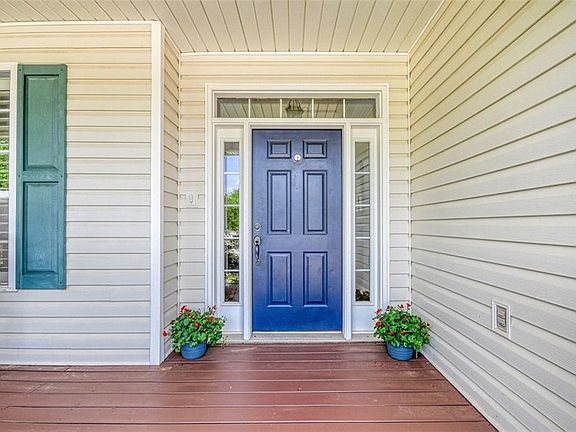 2nd image of 204 N Millbury Ct