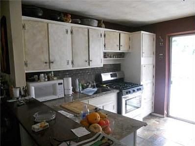 5th image of 1530 NE 32nd Ct
