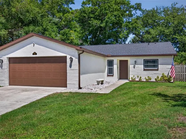 3281 Beaver Dr, Clearwater, FL 33761