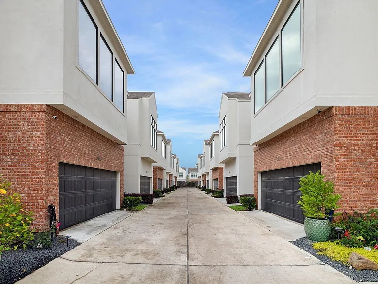 3929 Tulane St — Photo 1