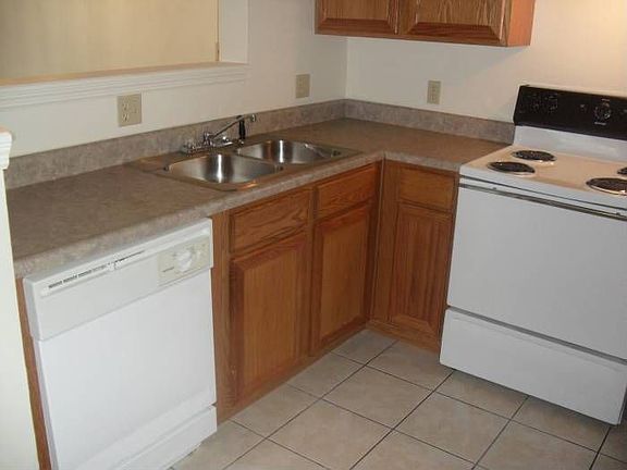 Spacious Kitchen