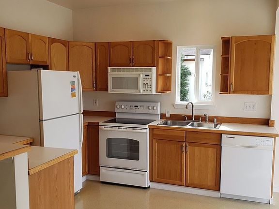 4th image of 2116 N 27th St Unit A