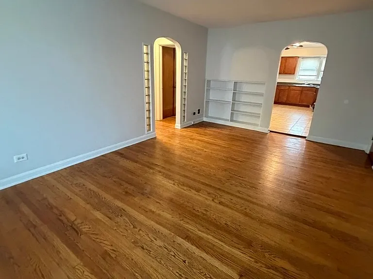 312 E 83rd St #1 — Photo 4