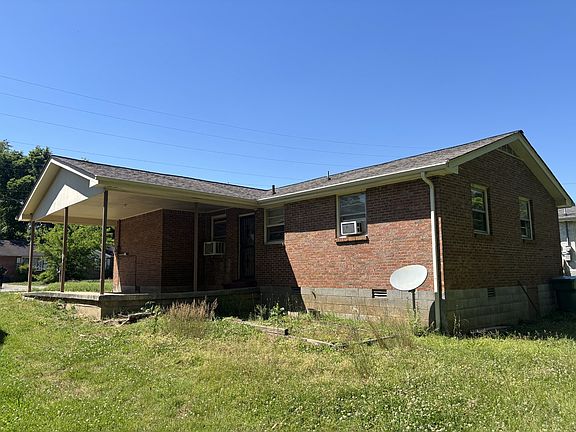 4th image of 3189 Ewingdale Dr