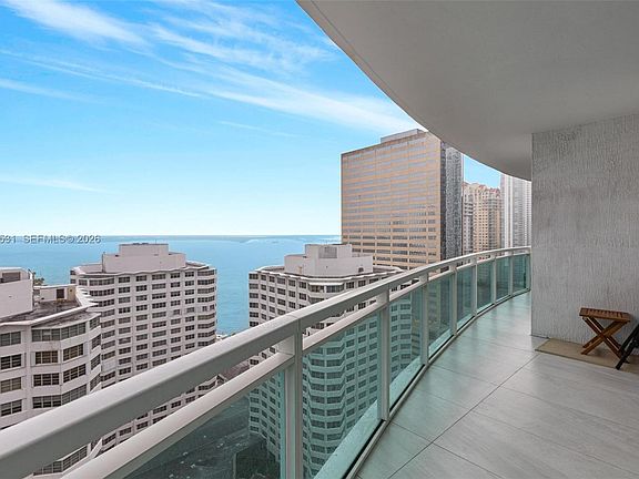 2nd image of 950 Brickell Bay Dr APT 2210