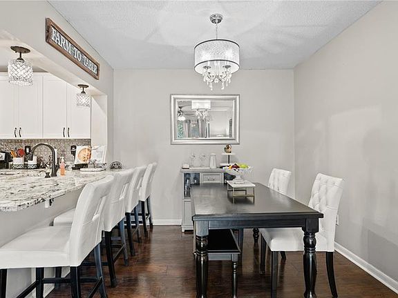 5th image of 8203 Sun Spring Cir Unit 12