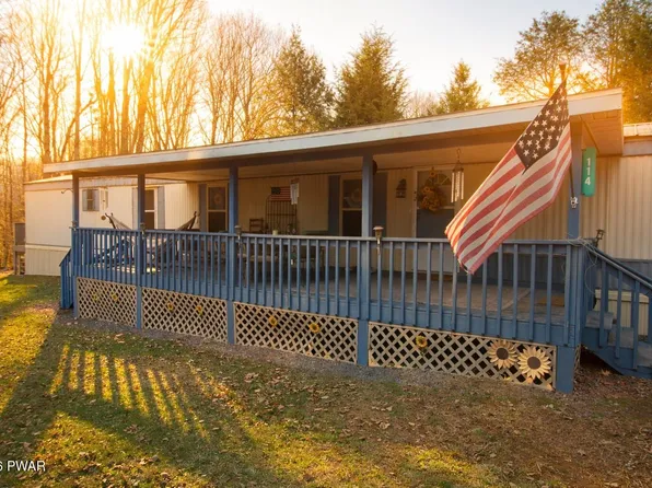 114 Buckhead Park Cir, Greentown, PA 18426