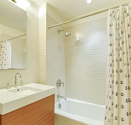 5th image of 20 Henry St #1A