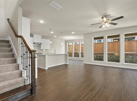 4th image of 3921 Saint Ives Ln