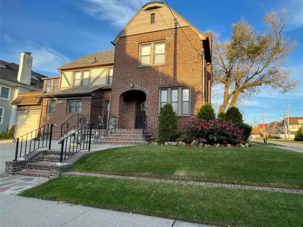 200 Beach 139th Street, Belle Harbor, NY 11694