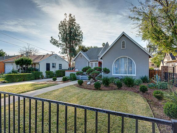 3rd image of 554 Figueroa Dr