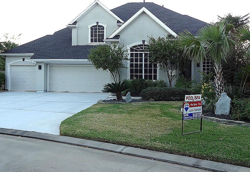 1st image of 9407 Bayou Lake Ln