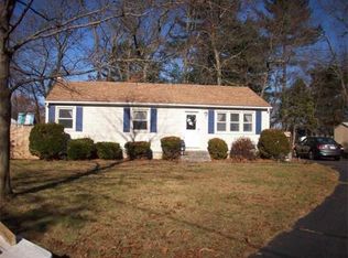 7 Little John Cir, Oxford, MA 01540
