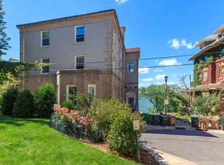 222 E Lakelawn Pl #4017223, Madison, WI 53703