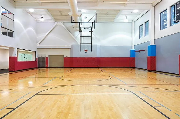 Village at Main Street | Basketball Court at Edge Family Fitness