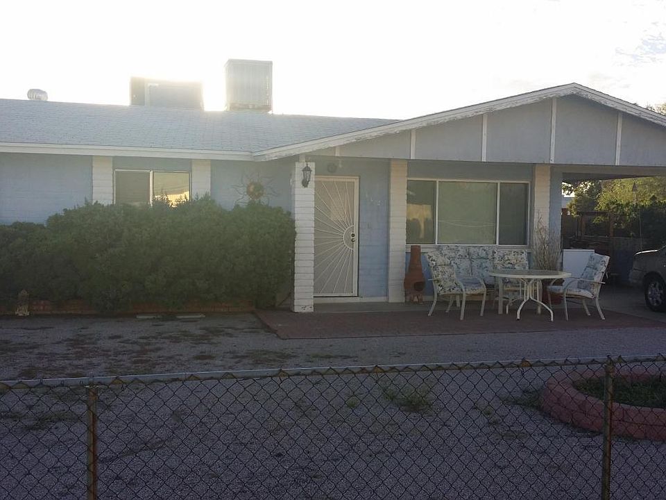 1st image of 502 S 107th St