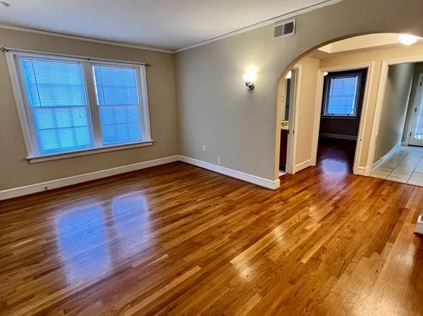 3600 Monument Ave, 3600 Monument Ave APT 8, Richmond, VA 23230