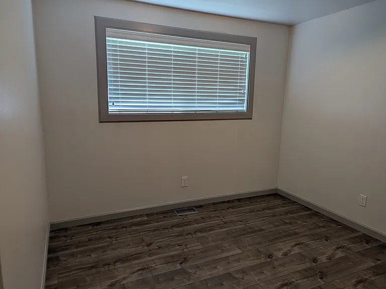 2025 N Workland Dr — Photo 13