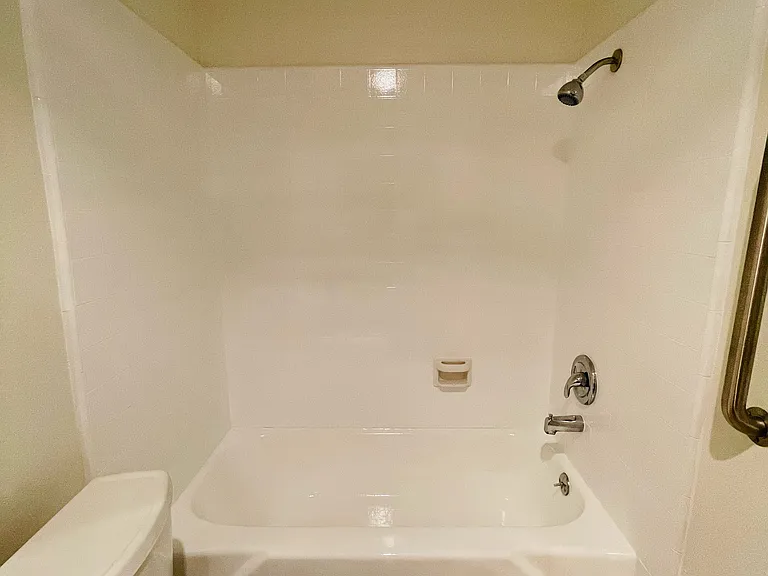 Winston Villa Apartments — Photo 7