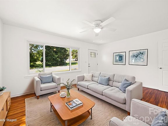 4th image of 411 Coble Ave