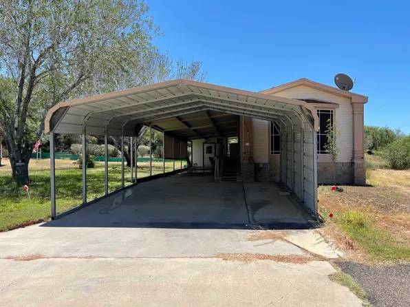 148 Sunshine Ln, Zapata, TX 78076