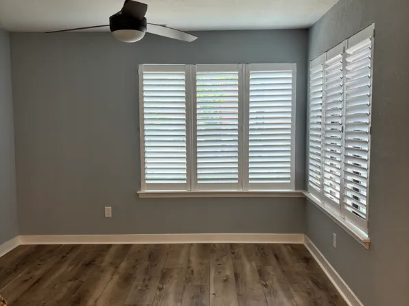 3066 Cape Henry Ct, Virginia Beach, VA 23451