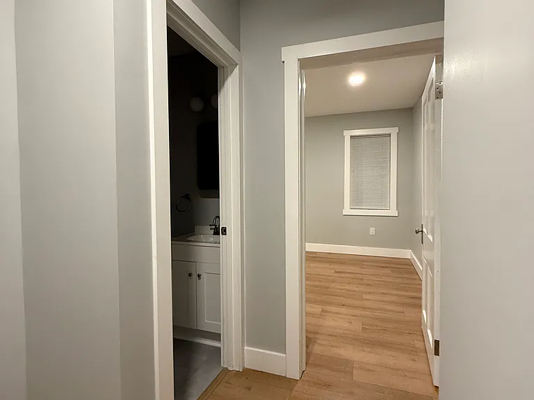 23 E Washington Ave — Photo 23