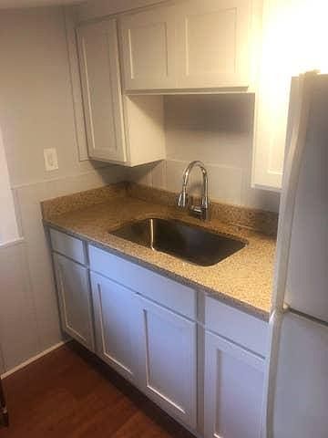 1st image of 23076 Stauber Ave