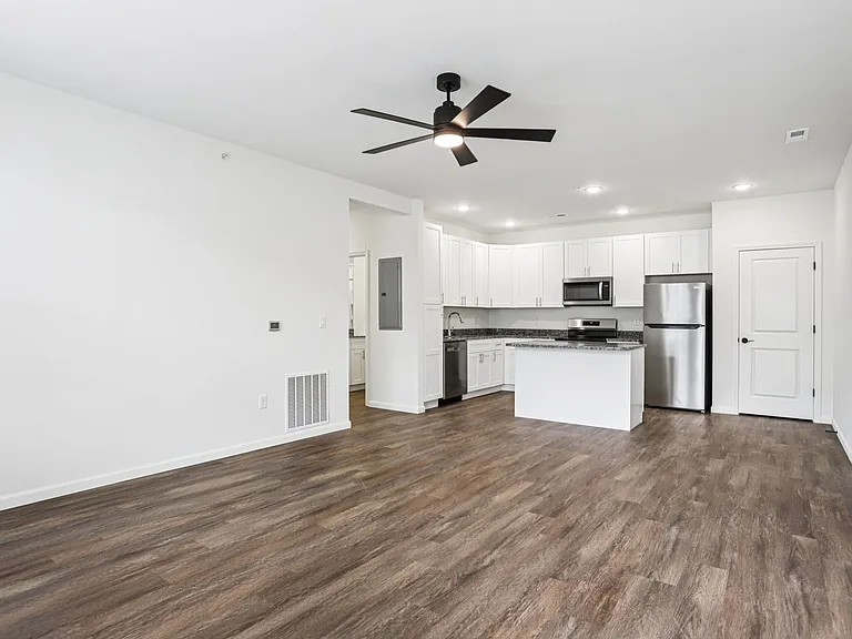 Washington Terrace Apartments — Photo 23