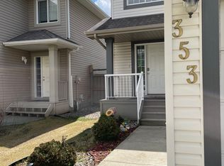 353 Macewan Rd SW, Edmonton, AB T6W1V5