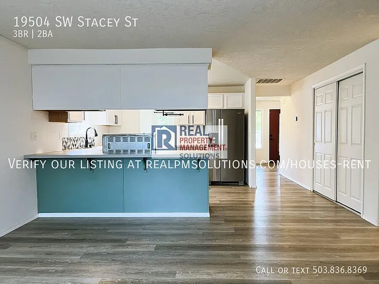 19504 SW Stacey St — Photo 16
