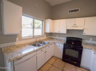 8925 E Alderpoint Way, Tucson, AZ 85730