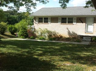 6104 Renee Rd, Corryton, TN 37721