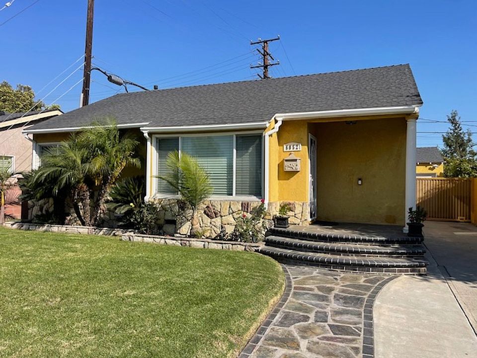 1st image of 6052 Bellflower Blvd