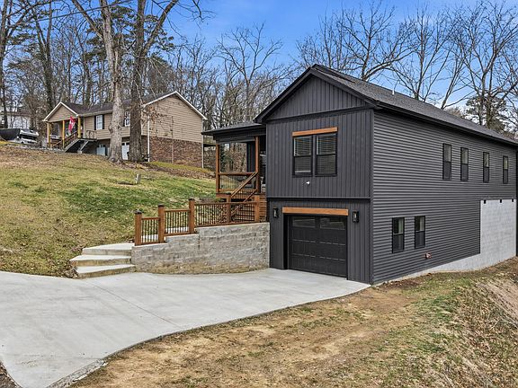 2nd image of 7311 Shamrock Ln