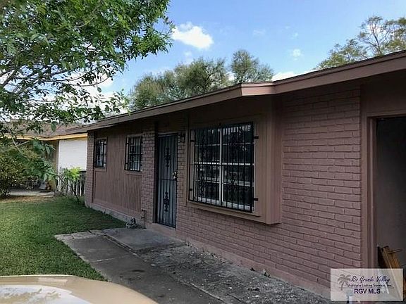 2nd image of 105 Princesa St