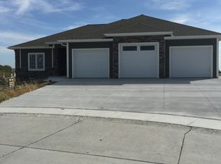6907 Ave. L Place, Kearney, NE 68847