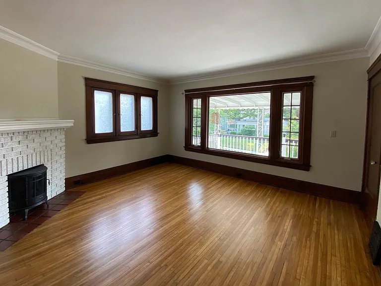 1351 Summit Ave #UPPER — Photo 8
