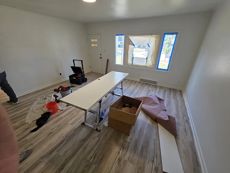 2221 Mayflower Ave — Photo 4