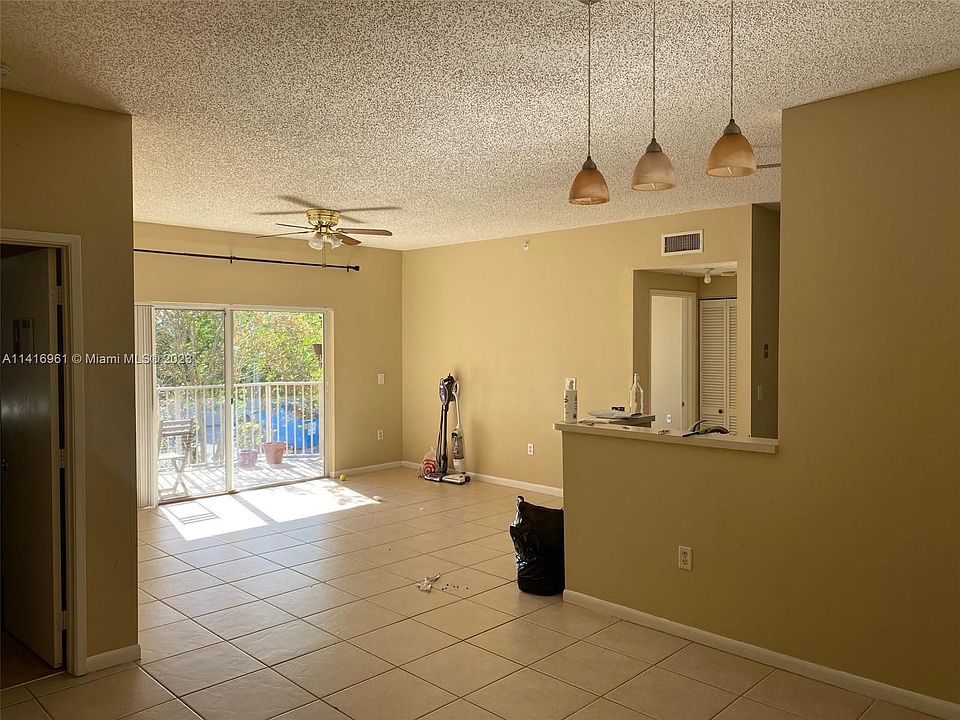 1st image of 6952 SW 39th St APT C204
