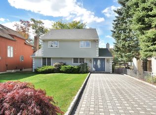 23 Mohawk Trl, Lake Hopatcong, NJ 07849