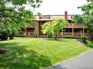 15041 Baxter Village Dr APT D, Chesterfield, MO 63017