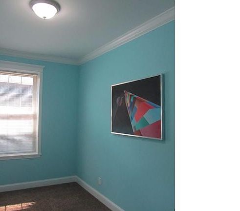 5th image of 4304 Dewey Ave