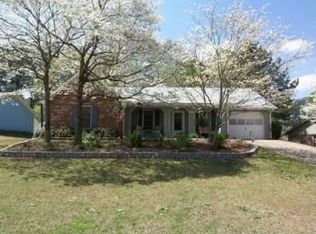 365 Paula Ct, Lawrenceville, GA 30046