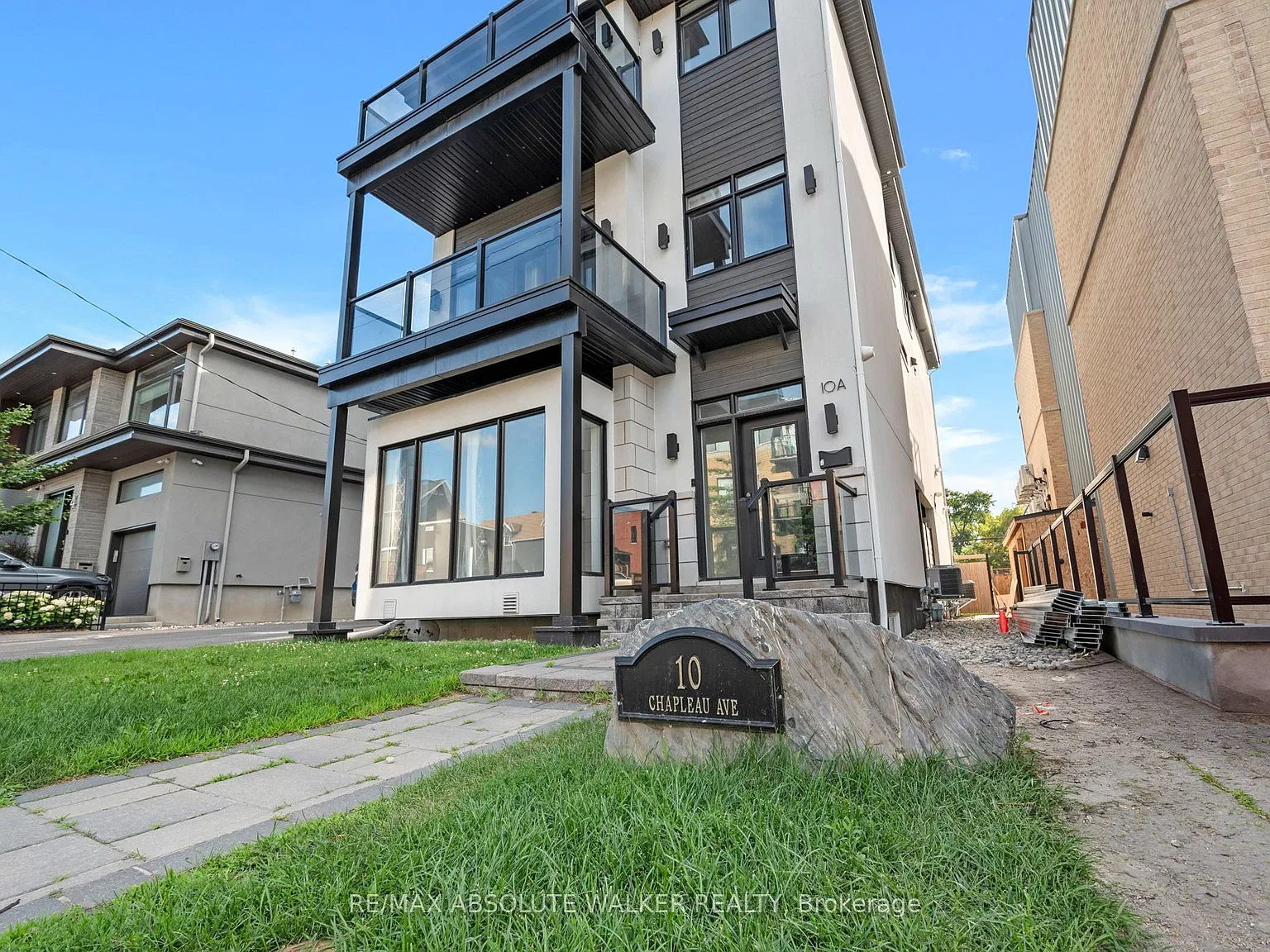3 bed, $4,500 — Photo 2