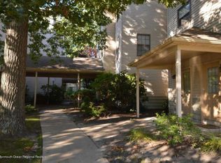 408 Owls Nest Ct, Jackson, NJ 08527