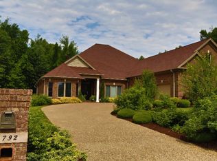 4792 Ridge Creek Rd, Owensboro, KY 42303