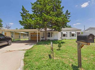 2203 NW 28th St, Lawton, OK 73505