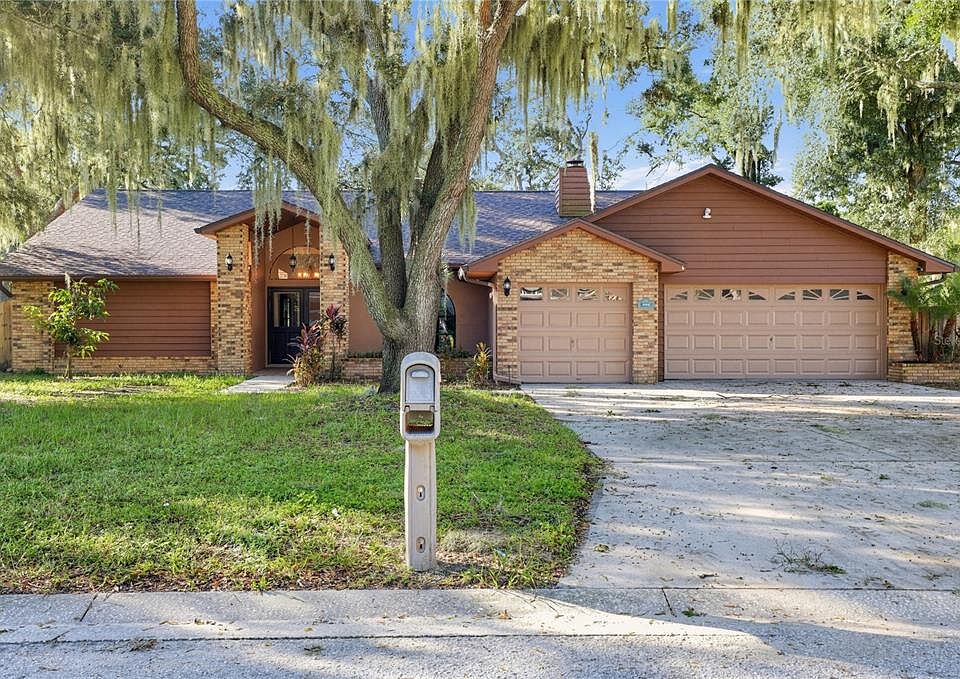 1st image of 1005 HOLLYBERRY COURT