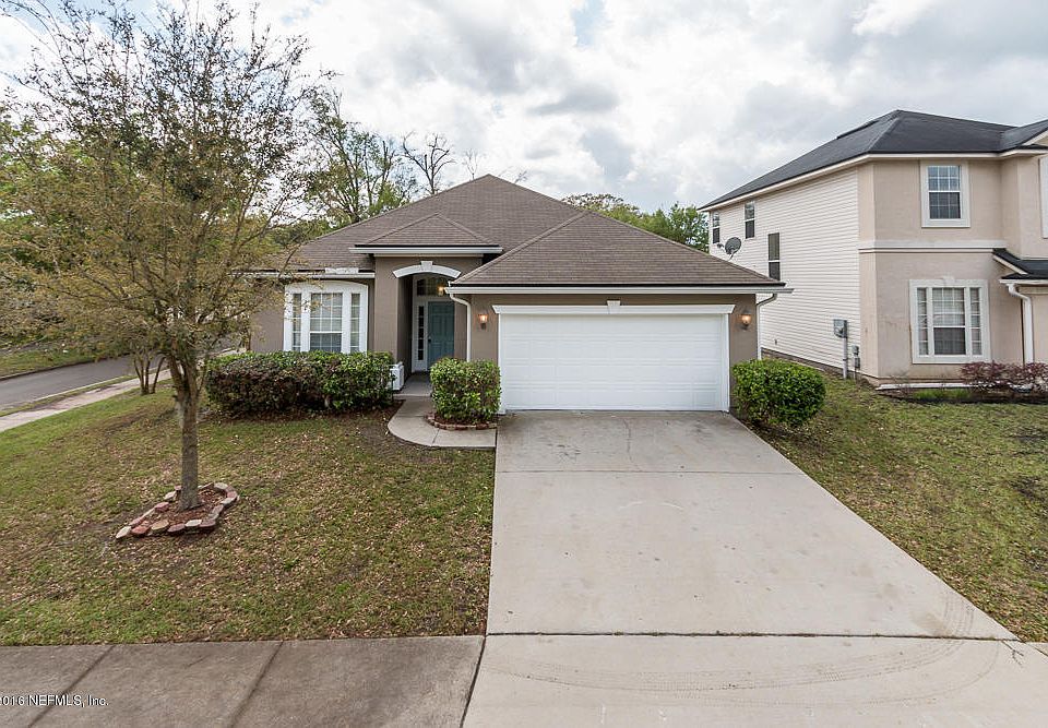1st image of 8456 Candlewood Cove Trl